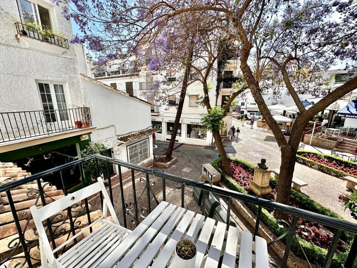 Old Town Modern Flat, 4 Minutes From Beach - Eaw Homes 마르베야 외부 사진
